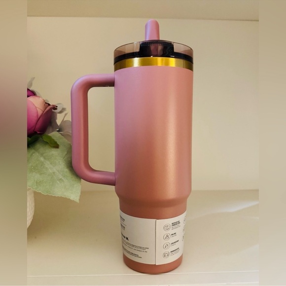 🎉LAST PIECE🎉Stanley 30oz. Quencher Protour Flipstraw Tumbler Antique Pink - Picture 4 of 9